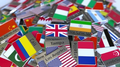 Souvenir Magnet or Badge with Milan Text