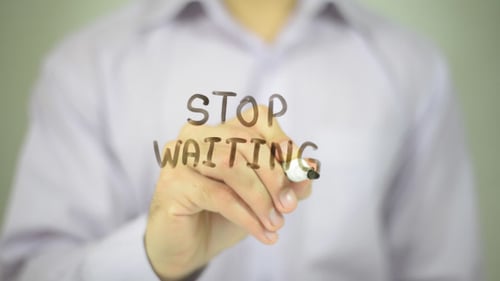Stopp zu warten