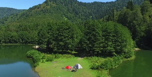Camping am Fluss