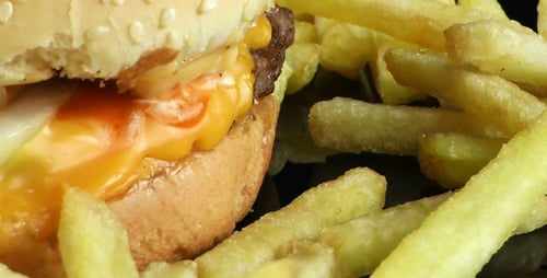 Köstlicher Hamburger 11