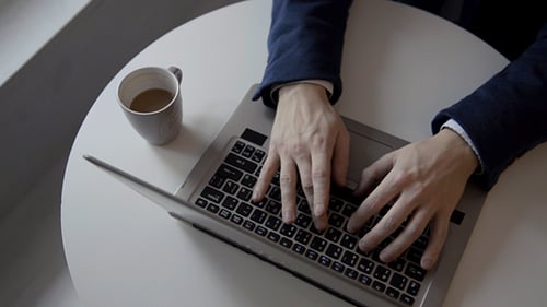 Laptop verwenden