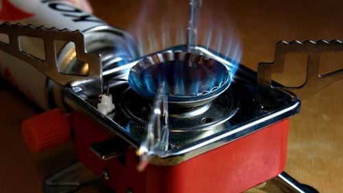 Portable Gas Stove Ignites with Blue Flame