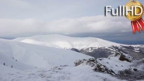 Natur, Landschaft, Blick auf die Berge im Winter,