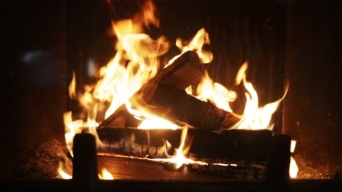 Brennender Kamin zu Hause