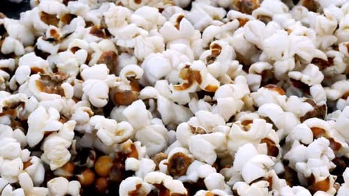 Cooking Pop Corn 4