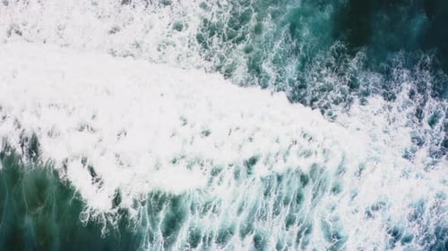 Relaxing View of Ocean Waves