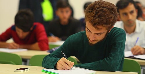 Lehrer und Klasse