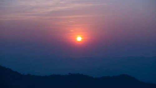 Berg bei Sonnenuntergang