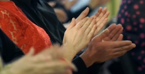 Aplausos das pessoas