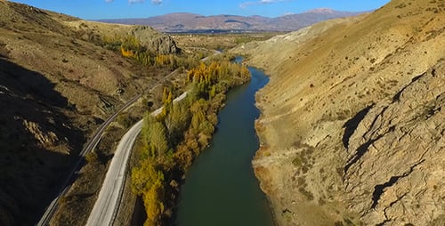 Luftfluss und Straße