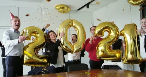 Festa de escritório de Ano Novo 2021