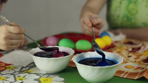 Preparation of Easter Eggs