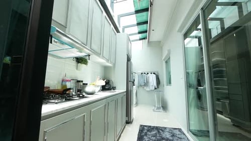 Stylish Black and White Kitchen Area Decoration