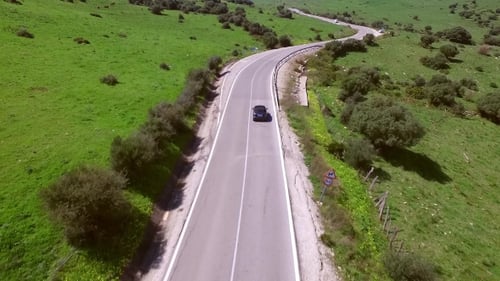 Vue Aérienne De La Route Avec Voiture Conduite