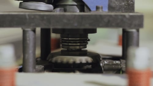 Machine Gear Rotation Mechanism