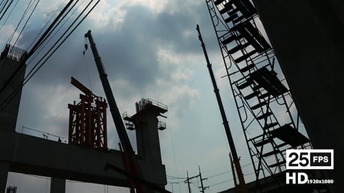 Skytrain Construir 02