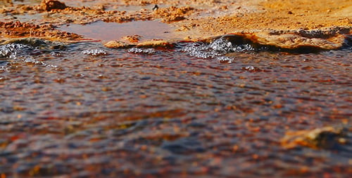 Heißes Quellwasser