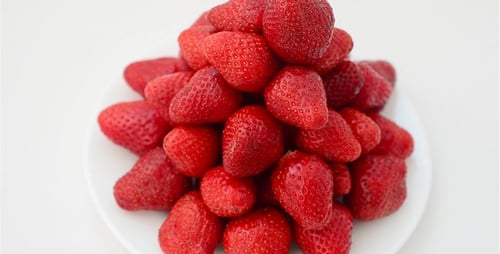 Strawberry 9