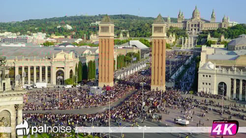 Barcelona Crowd People