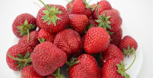 Strawberry 30
