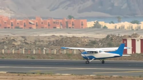Le décollage de l'avion le plus populaire de l'histoire de l'aviation