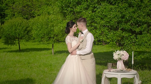 Couple de mariage amoureux