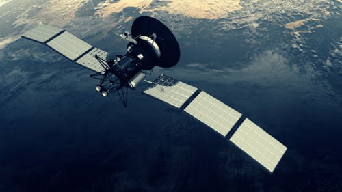Satellit über der Erde - 3