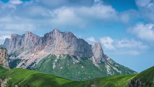 Mountain Big Thach