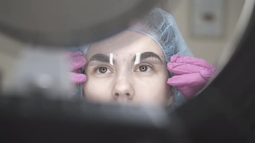 Eyebrow Shaping Procedure with Young Adult Woman