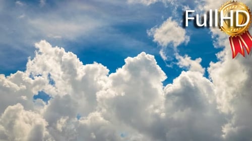 Nuages lumineux et vue sur le ciel