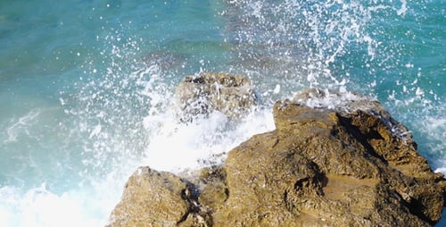 Sea Waves Hits the Rock