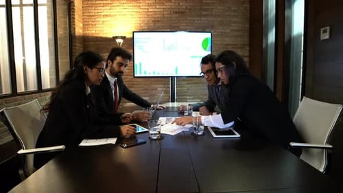 Discussão sobre análise comercial