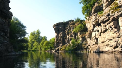 Fluss im Canyon