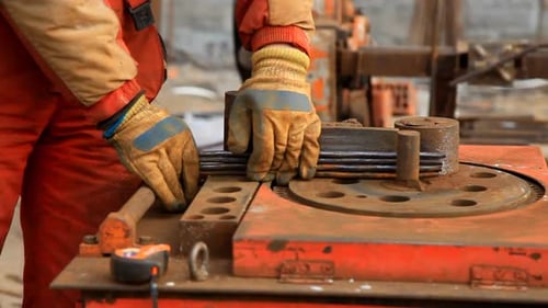 Bending Metal Rods with an Industrial Machine