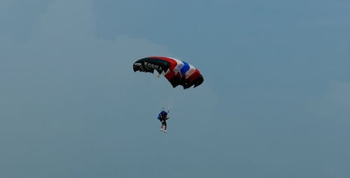 Fallschirmspringer