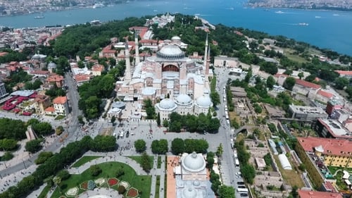 Istanbuler Moschee aus der Vogelperspektive