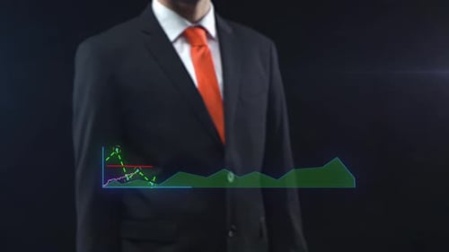 Geschäftsmann verwendet eine holographische Schnittstelle und zeichnet ein aufsteigendes Finanzdiagramm. Touchscreen.
