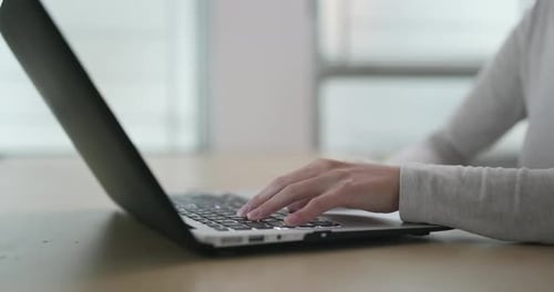 Use computer to work with proposal