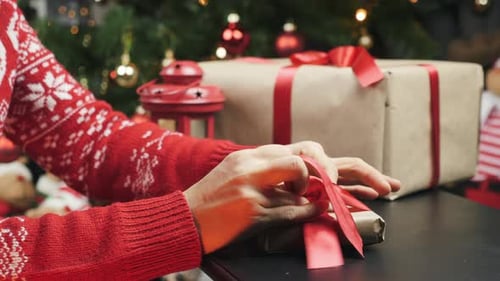 Christmas Gift Wrapping