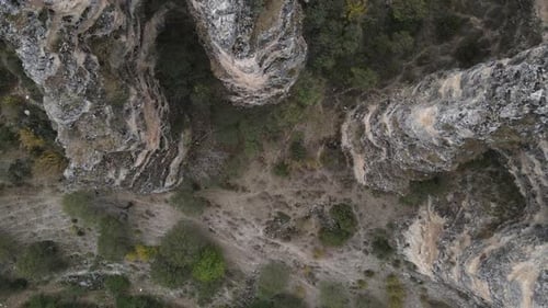 Cliffs Valley