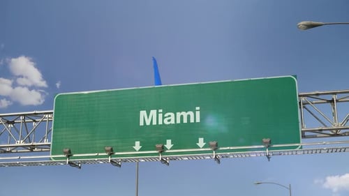 Airplane Landing Miami