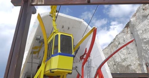 Teleférico en movimiento en Rosh Hanikra