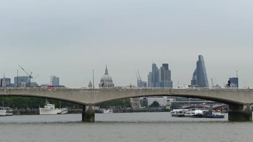 London City - Waterloo Bridge and St.Paul's Cathedral