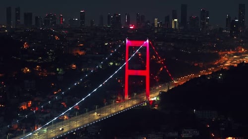 Berühmte Brücke von Istanbul in der Türkei