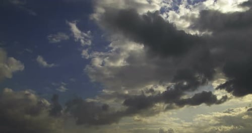 Dramatic Forming Clouds Time Lapse