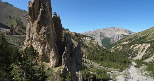 Le col de l'Izoard, le désert de la Casse, massif du Queyras, Hautes Alpes, France