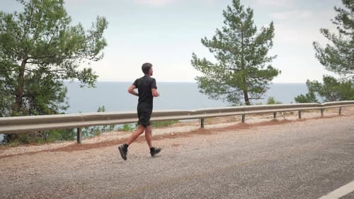 Fit Man Triathlète Running