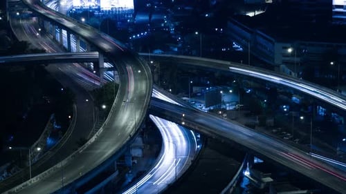 Verkehr auf der Brücke