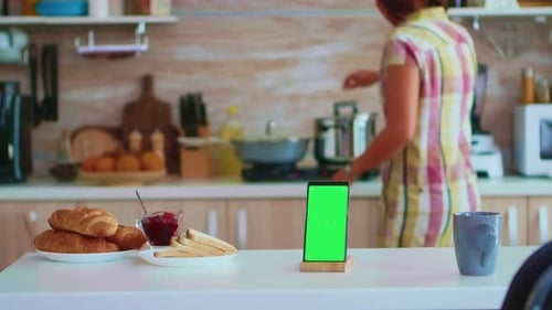 Mobile Phone with Chroma Key