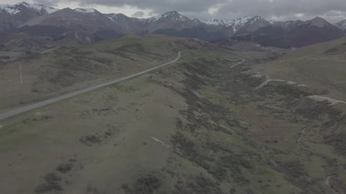 Estrada panorâmica nas montanhas